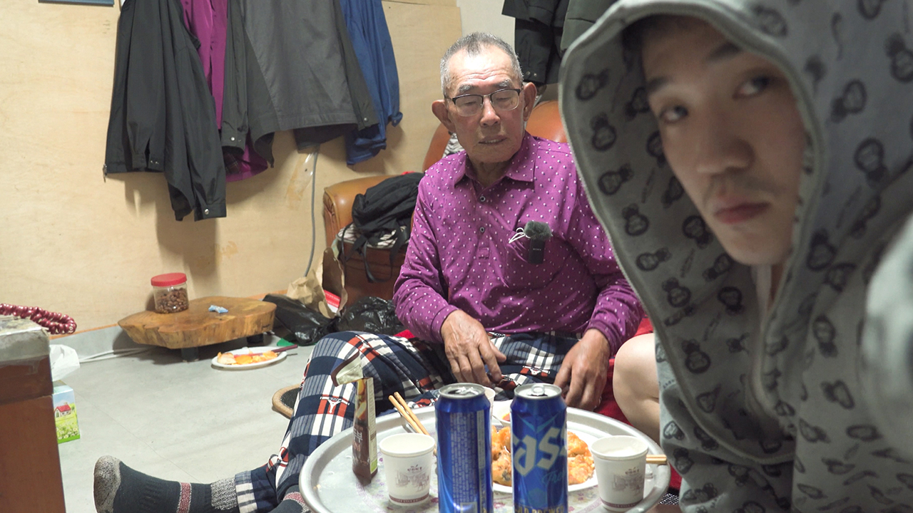 28회_인천인권영화제_상영작_포수_이미지